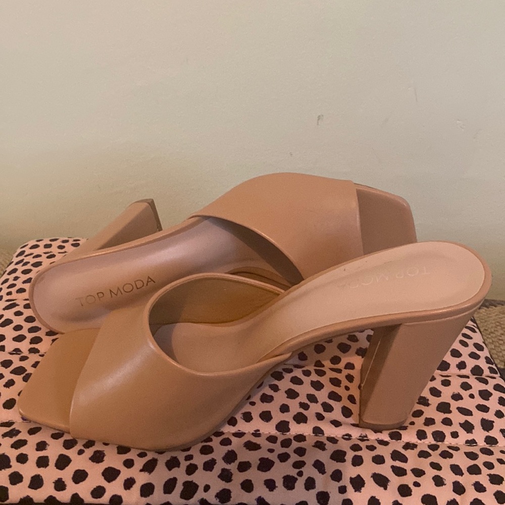 Camel colored open toe heeled mules (worn once ) fits size 9